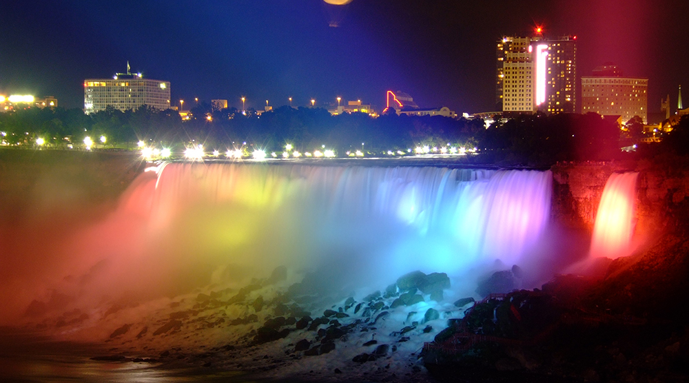 https://d3r8gwkgo0io6y.cloudfront.net/upload/niagara-falls.jpg