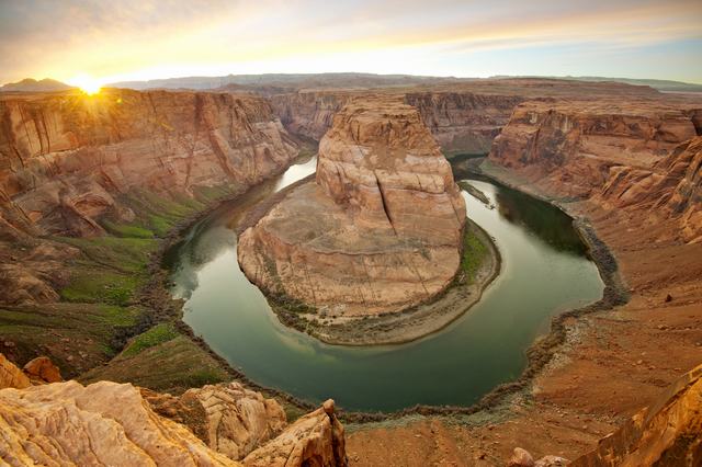 https://d3r8gwkgo0io6y.cloudfront.net/upload/shutterstock_68228857.jpg