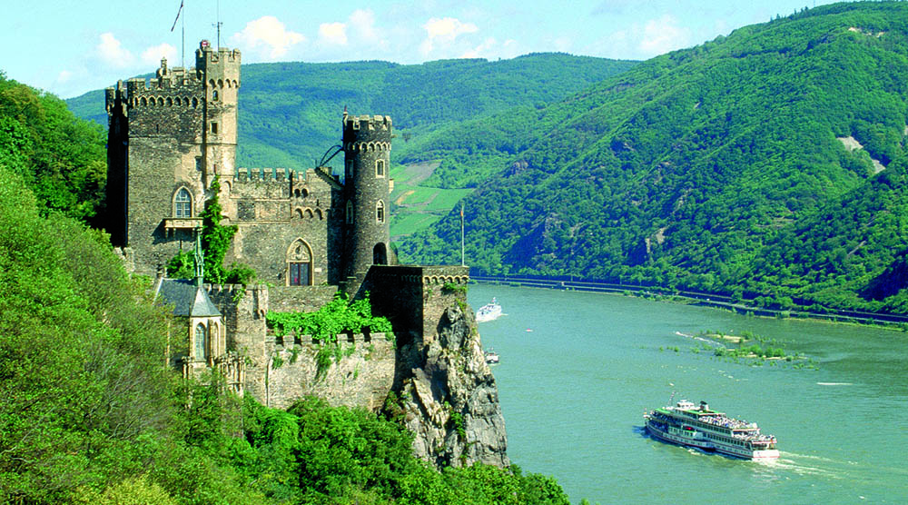 https://d3r8gwkgo0io6y.cloudfront.net/upload/wine-Gohagan_RLRhineandMoselle_2011_04_RhineRiverValley_©DZT_GTB.jpg