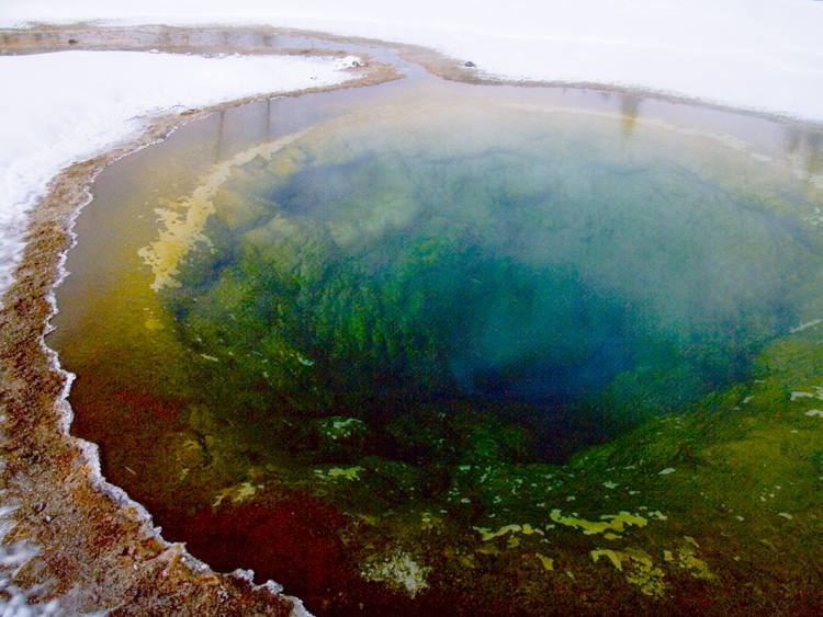 https://d3r8gwkgo0io6y.cloudfront.net/upload/yellowstone-national-park.jpg